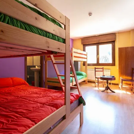 Hotel Avellanos - 2*